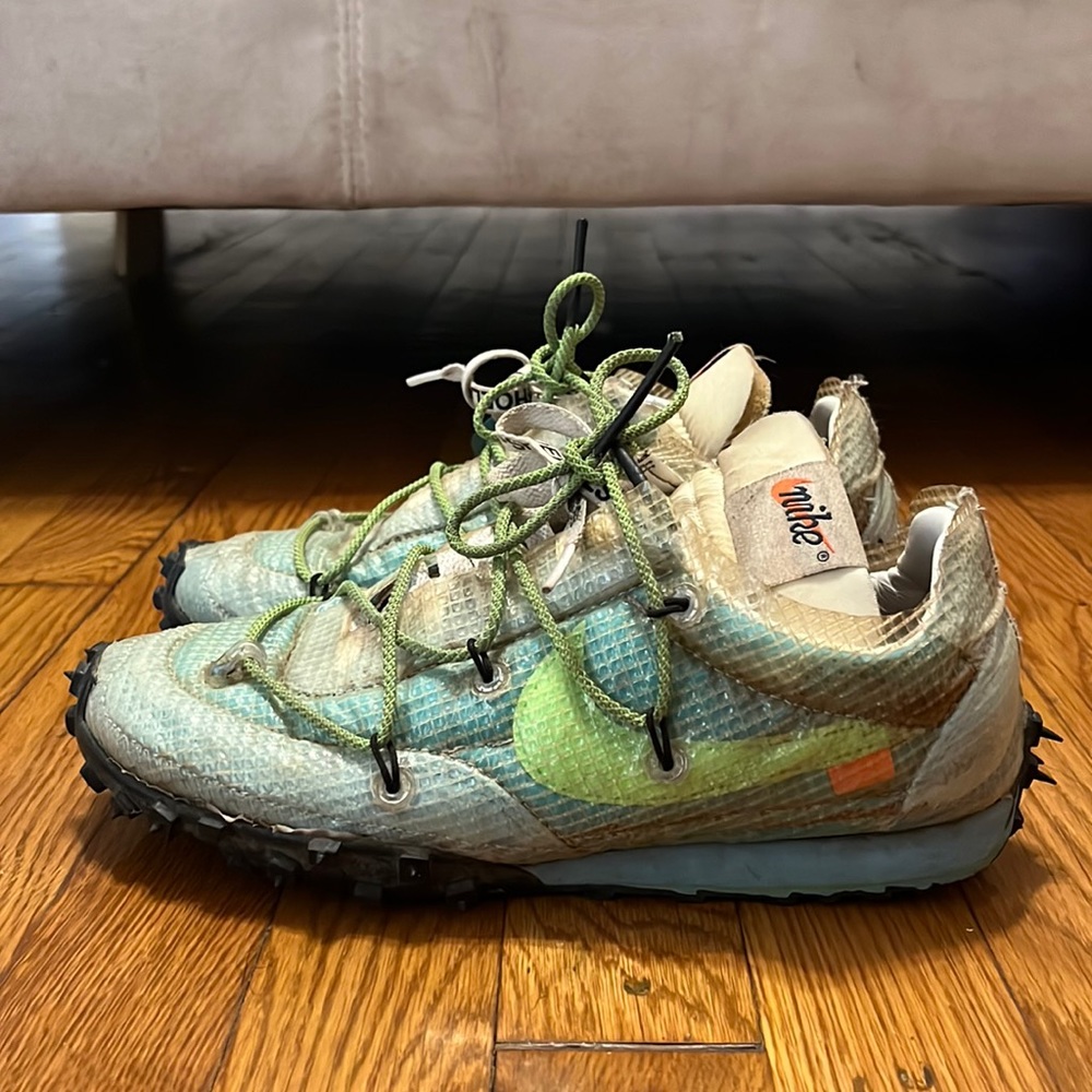 Off-White x Nike Waffle Racer Trainers | Size 7.5 | Green/Neutral